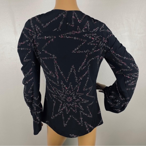 TOPSHOP BLACK STAR PRINT PRAIRIE BLOUSE - Picture 7 of 9